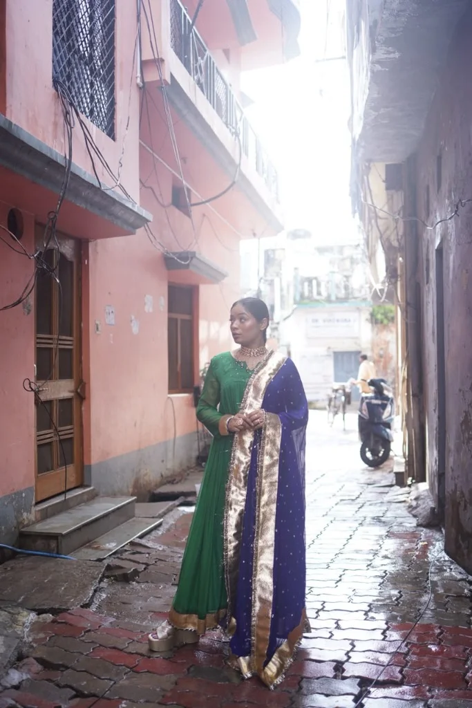 Click to view full image Emerald Green Flared Anarkali Set